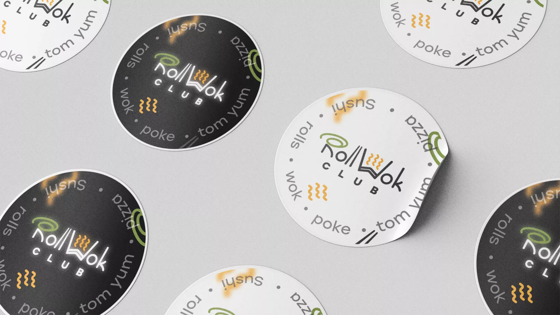 Разработка наклеек для суши-бара «Roll Wok Club» в Новокузнецке
